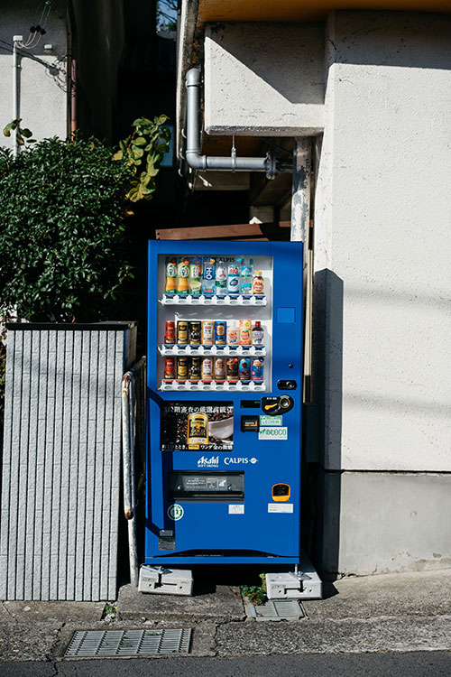 Zdrowe, lekkie, pożywne – jakie produkty wybieramy w automatach vendingowych?