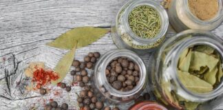 Jak długo trzeba dusić paprykę faszerowaną?