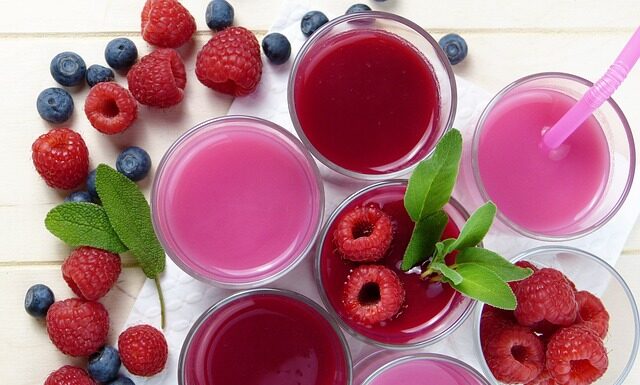 Jak zrobić borówki w czekoladzie?