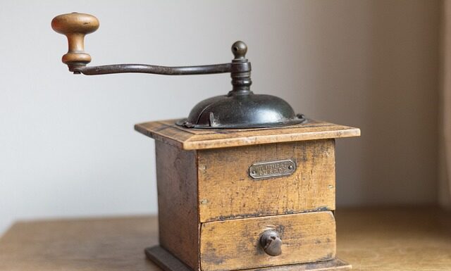 Czy mycie aktywna piana niszczy lakier?