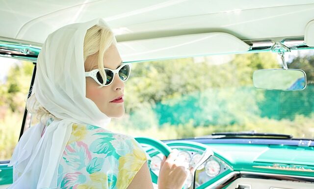 Czy ceny samochodów elektrycznych spadną?